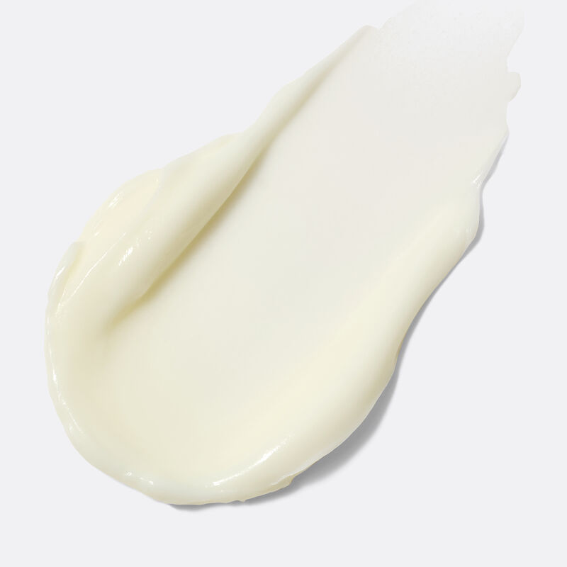 Close-up of Night Treatment formula